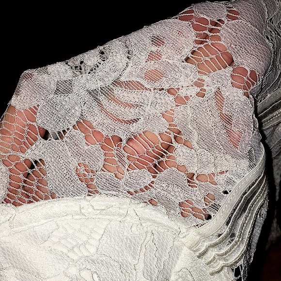 Crop top - Picture 2 of 4